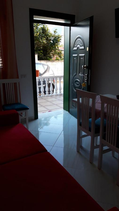 Villa Fredi Orikum Luaran gambar
