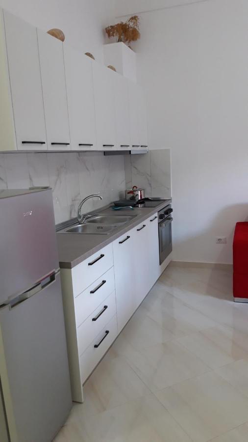 Villa Fredi Orikum Luaran gambar